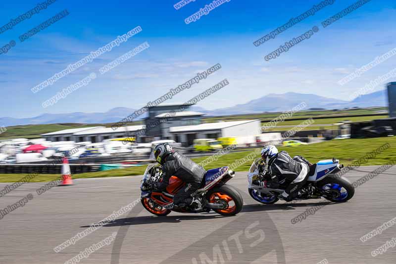 anglesey no limits trackday;anglesey photographs;anglesey trackday photographs;enduro digital images;event digital images;eventdigitalimages;no limits trackdays;peter wileman photography;racing digital images;trac mon;trackday digital images;trackday photos;ty croes